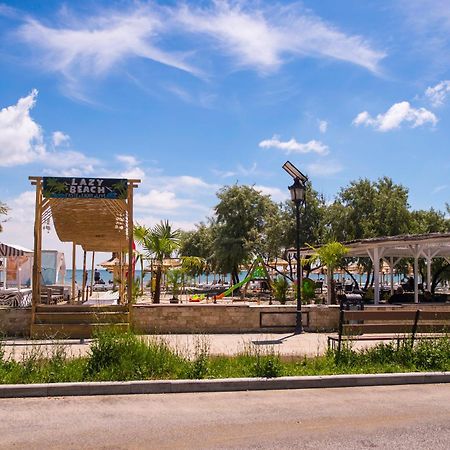 Năvodari Golden Shell Apartment Mamaia Nord מראה חיצוני תמונה