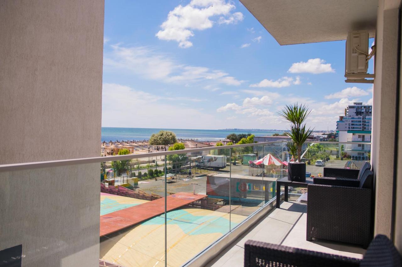 Năvodari Golden Shell Apartment Mamaia Nord מראה חיצוני תמונה
