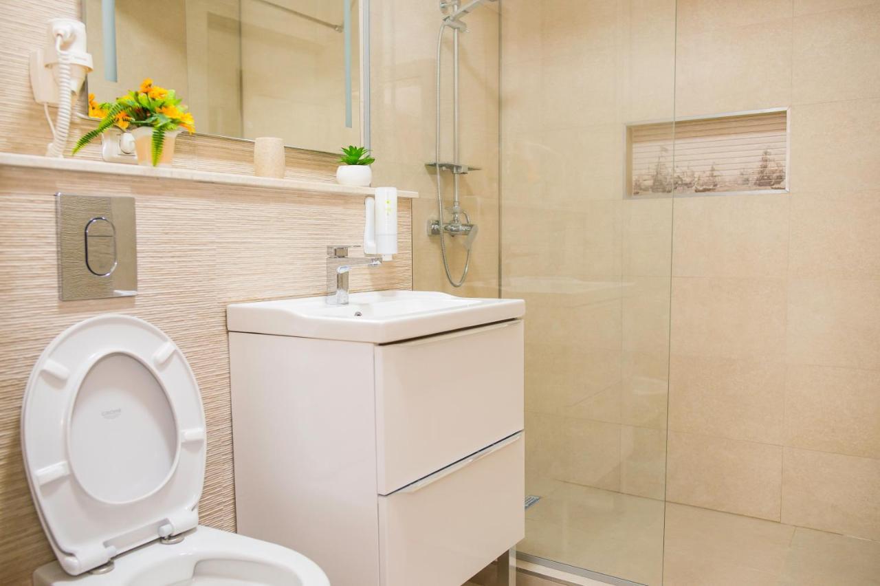 Năvodari Golden Shell Apartment Mamaia Nord מראה חיצוני תמונה