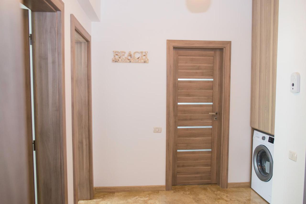 Năvodari Golden Shell Apartment Mamaia Nord מראה חיצוני תמונה
